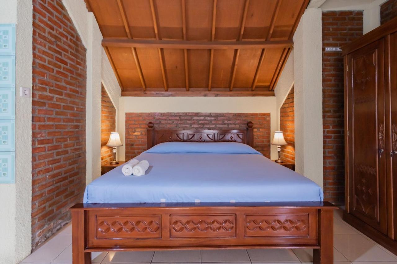 Samakta Guest House Lembang Extérieur photo