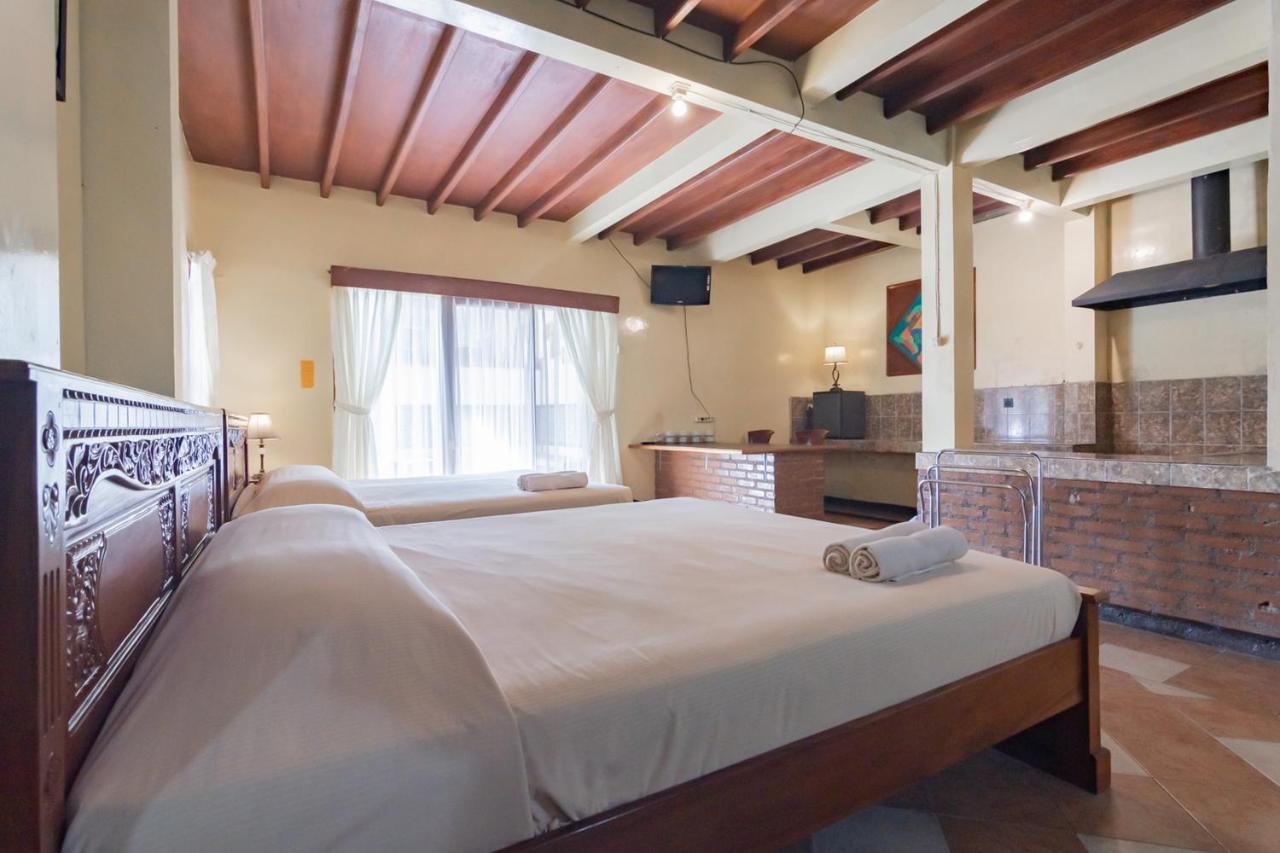 Samakta Guest House Lembang Extérieur photo